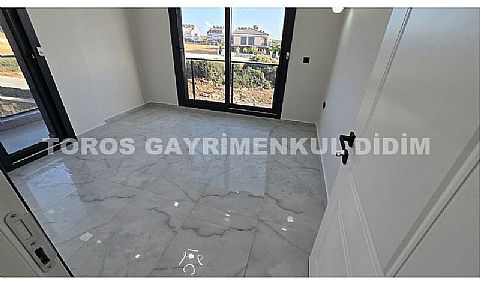 Didim efelerde merkezi konumda satılık 3+1 villa