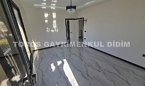 Akbük Merkezde Benzersiz Lüks Özel Havuzlu, Yerden Isıtmalı 4+1 Müstakil Villa