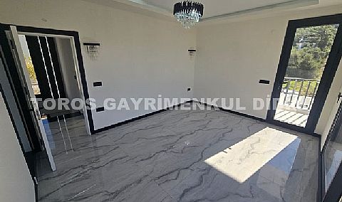 Akbük Merkezde Benzersiz Lüks Özel Havuzlu, Yerden Isıtmalı 4+1 Müstakil Villa