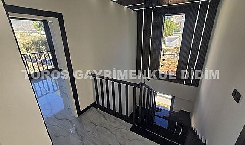 Akbük Merkezde Benzersiz Lüks Özel Havuzlu, Yerden Isıtmalı 4+1 Müstakil Villa