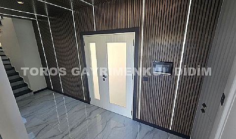 Akbük Merkezde Benzersiz Lüks Özel Havuzlu, Yerden Isıtmalı 4+1 Müstakil Villa