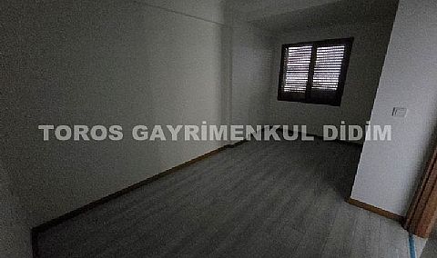 ALTINKUM PLAJINA YAKIN, LÜKS SIFIR BİNA – SATILIK 1+1 DAİRE!