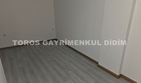 ALTINKUM PLAJINA YAKIN, LÜKS SIFIR BİNA – SATILIK 1+1 DAİRE!