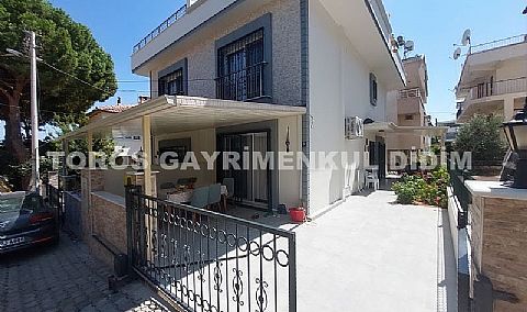 Didim Akbük,de  Denize  300 MT Yürüme  Mesafesinde Satılık Villa 