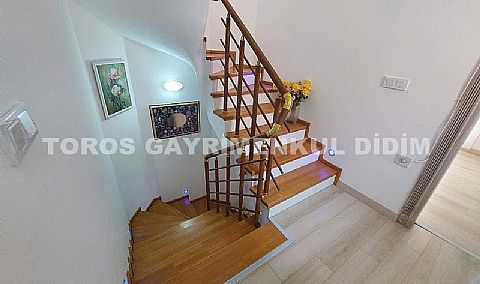 Didim Akbük,de  Denize  300 MT Yürüme  Mesafesinde Satılık Villa 