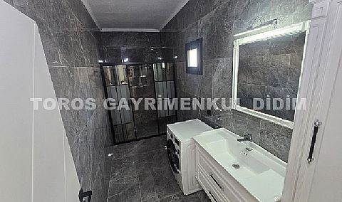 Didim Akbük'te 500 m2 arsa içinde Satılık Müstakil 4+1 Villa 