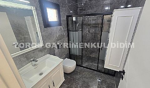 Didim Akbük'te 500 m2 arsa içinde Satılık Müstakil 4+1 Villa 