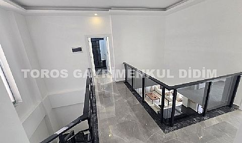 Didim Akbük'te 500 m2 arsa içinde Satılık Müstakil 4+1 Villa 