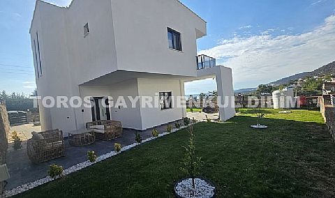 Didim Akbük'te 500 m2 arsa içinde Satılık Müstakil 4+1 Villa 