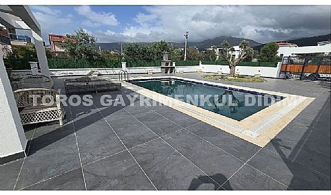 Didim akbükte 526 m2 arsa üzerine kurulu 4+1 müstakil satılık villa