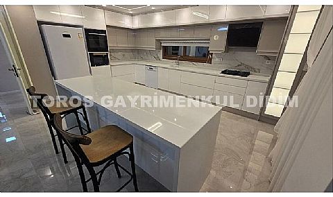 Didim akbükte 526 m2 arsa üzerine kurulu 4+1 müstakil satılık villa