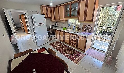 Didim Akbük'te Denize Yakın, 430 m² Bahçeli Tam Müstakil Satılık Villa!