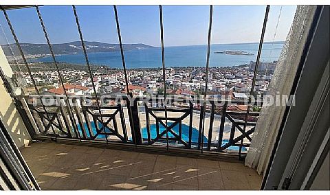 Didim Akbük'te Full Deniz Manzaralı, Eşyalı, Havuz Cepheli Dubleks Daire