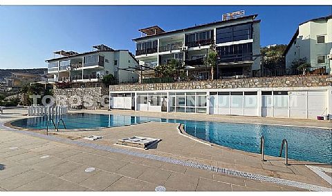 Didim Akbük'te Full Deniz Manzaralı, Eşyalı, Havuz Cepheli Dubleks Daire