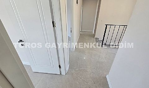 Didim Akbükte  full deniz ve doğa manzaralı satılık müstakil villa
