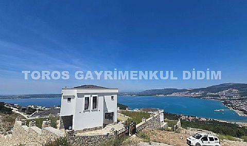 Didim Akbükte  full deniz ve doğa manzaralı satılık müstakil villa