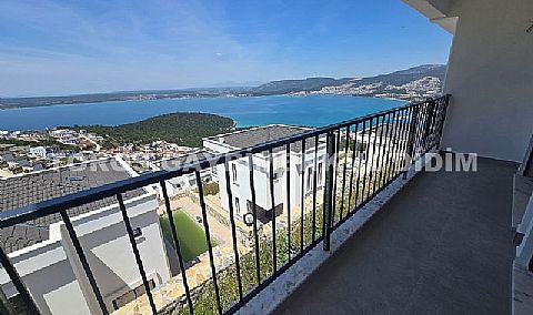 Didim Akbükte  full deniz ve doğa manzaralı satılık müstakil villa