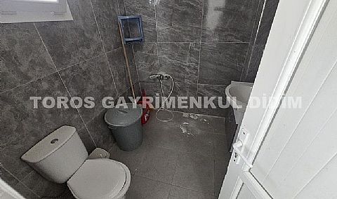 Didim  Akbükte plaja 300 mt mesafede satılık yazlık 
