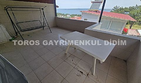 Didim  Akbükte plaja 300 mt mesafede satılık yazlık 
