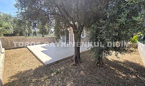 Didim Akbükte satılık 3+1 geniş bahçeli yazlık villa