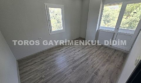 Didim Akbükte satılık 3+1 geniş bahçeli yazlık villa