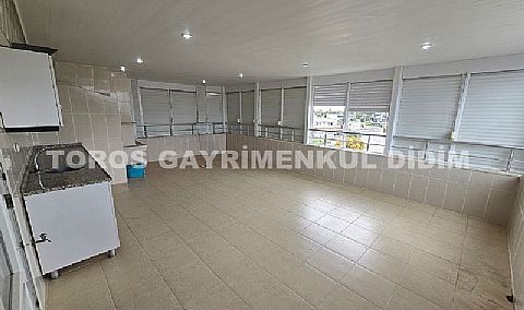 Didim Altınkum çamlık Mahllesinde satılık 3+1 dubleks daire 