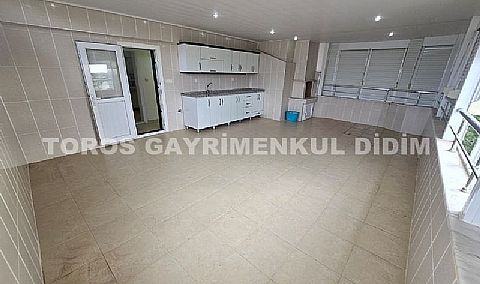 Didim Altınkum çamlık Mahllesinde satılık 3+1 dubleks daire 