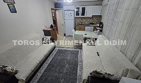Didim Altınkum çamlıkta denize 150 mt mesafede satılık 2+1 yazlık  daire 