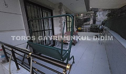 Didim Altınkum çamlıkta denize 150 mt mesafede satılık 2+1 yazlık  daire 