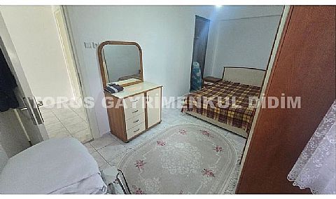 Didim Altınkum Çamlıkta Plaja 100 mt Mesafede Satılık 2+1 Daire