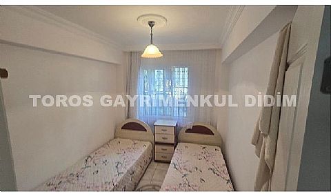 Didim Altınkum Çamlıkta Plaja 100 mt Mesafede Satılık 2+1 Daire