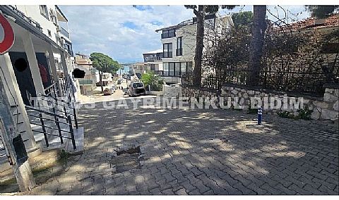 Didim Altınkum Çamlıkta Plaja 100 mt Mesafede Satılık 2+1 Daire