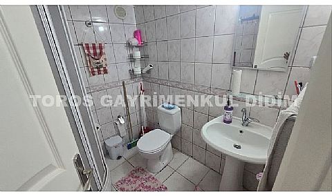 Didim Altınkum Çamlıkta Plaja 100 mt Mesafede Satılık 2+1 Daire
