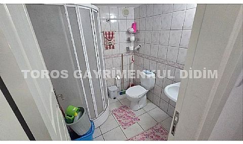 Didim Altınkum Çamlıkta Plaja 100 mt Mesafede Satılık 2+1 Daire