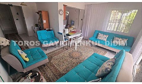 Didim Altınkum Çamlıkta Plaja 100 mt Mesafede Satılık 2+1 Daire