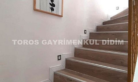 Didim altınkum plaja 1.400 mt mesafede satılık 4+1 yazlık 