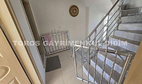 Didim Altınkumda plaja 600 mt mesafede satılık 5+1 yazlık villa 