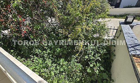 Didim Altınkumda plaja 600 mt mesafede satılık 5+1 yazlık villa 