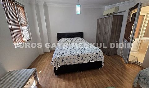 Didim Altınkumda plaja 600 mt mesafede satılık 5+1 yazlık villa 