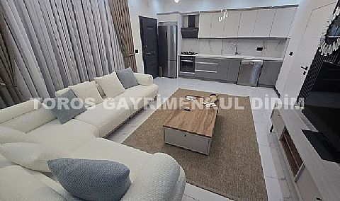 Didim Çamlık`ta Havuzlu Eşyalı Satılık Lüks Sıfır Villa