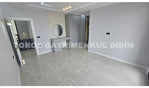DİDİM EFELER MAH. DENİZE YAKIN 4+1  TAM MÜSTAKİL  HAVUZLU LÜKS VİLLA 