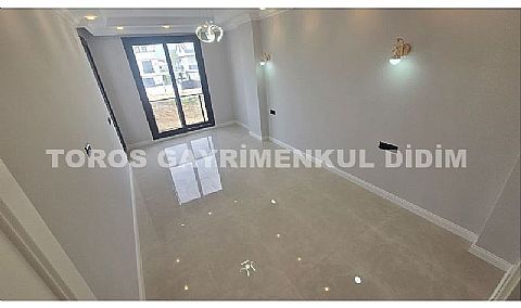 DİDİM EFELER MAH. DENİZE YAKIN 4+1  TAM MÜSTAKİL  HAVUZLU LÜKS VİLLA 