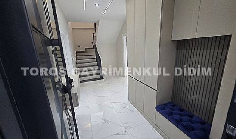 Didim efeler mahallesinde 303 m2 arsa üzerine kurulu satılık villa