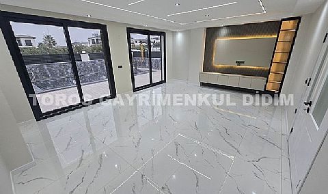 Didim efeler mahallesinde 303 m2 arsa üzerine kurulu satılık villa