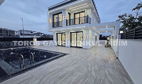 Didim efeler mahallesinde 303 m2 arsa üzerine kurulu satılık villa