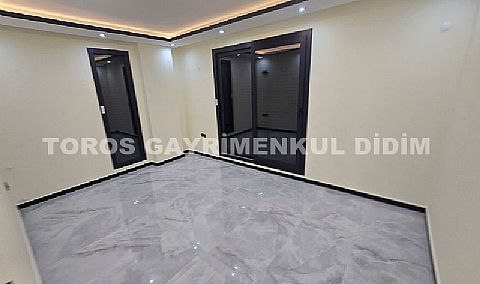 Didim Efeler Mahallesi’nde  Havuzlu Sıfır Villa 