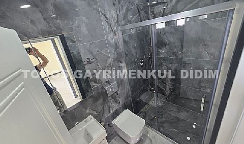 Didim Efeler Mahallesi’nde  Havuzlu Sıfır Villa 