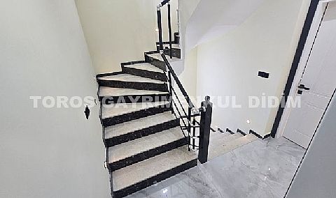 Didim Efeler Mahallesi’nde  Havuzlu Sıfır Villa 