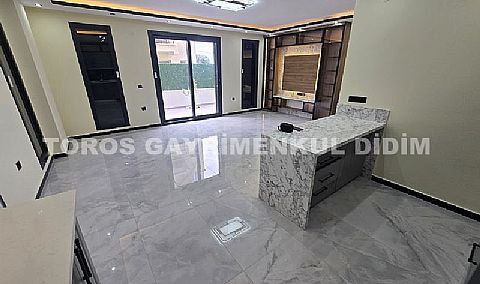 Didim Efeler Mahallesi’nde  Havuzlu Sıfır Villa 