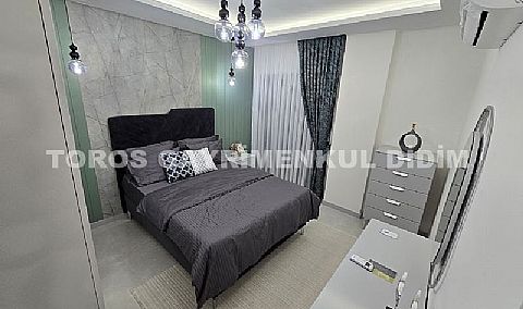 Didim Efeler Mahallesi’nde Köşe Konumlu, Tam Müstakil, Havuzlu Villa 